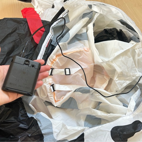 Inflatable Cow Costume - Picture 9 of 9